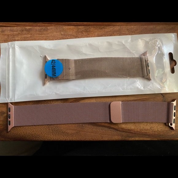 Apple iWatch 3rd series 42MM main image 6